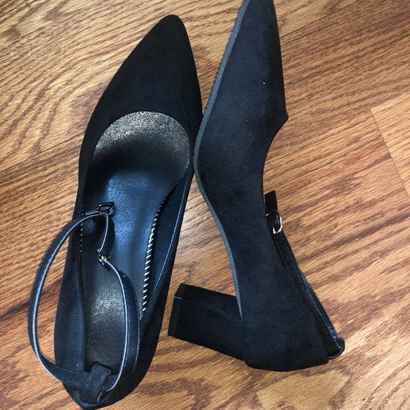NEW✨ Black Suede Heels Ankle Strap - Picture 5 of 8